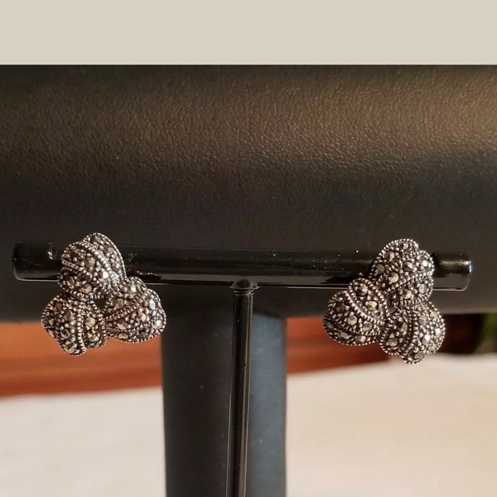 Vtg Sterling Silver Marcasite Stud Earrings